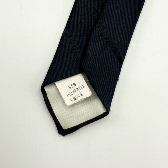 Vintage Oscar de la Renta Script Writing Navy Blue Silk Blend Tie - Picture 3 of 5